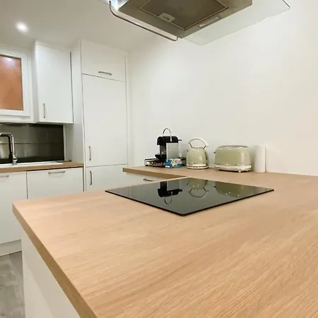 Apartment Vilmorin 1 Chambre Proche De Gare, Plage, Centre Antibes